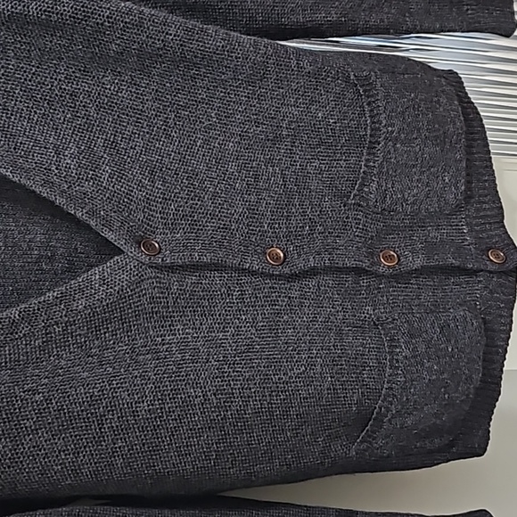 Pomandère Cardigan - Picture 3 of 7